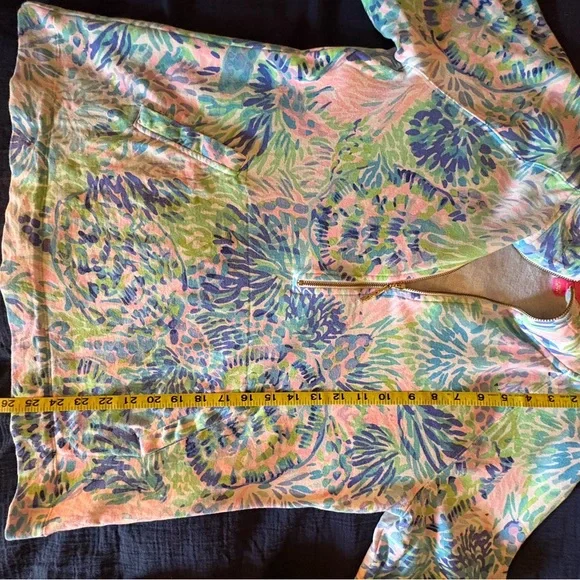 Lilly Pulitzer Skipper Popover Size L Shell of a Party - Picture 6 of 8